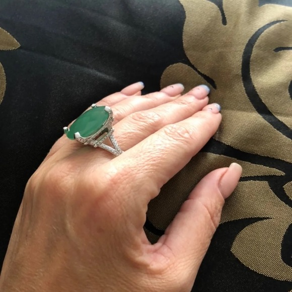 Beautiful ring! - Picture 3 of 5